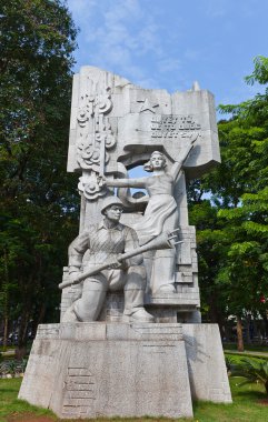 intihar bombacısı askerleri için anıt