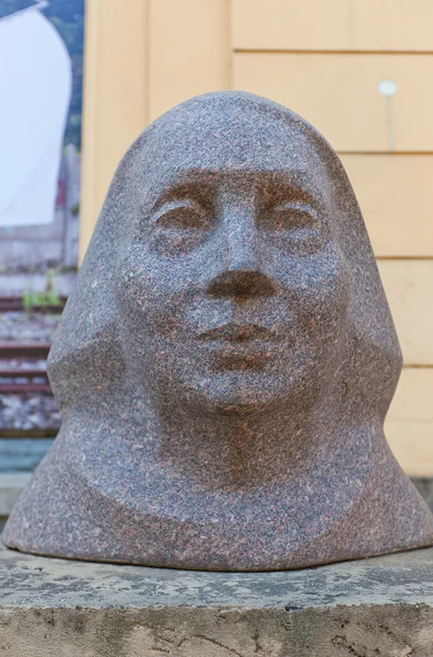 Скульптурный портрет Люсии Гаруты — стоковое фото