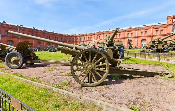 Sovětské 76 mm divizní zbraň m1933 — Stock fotografie