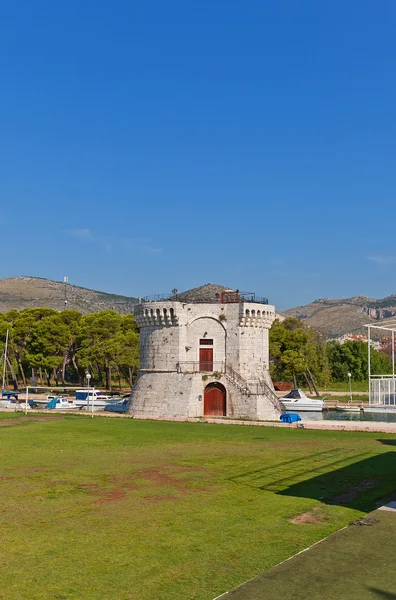 Башня Святого Марка (XV в.). Трогир, Хорватия. Сайт ЮНЕСКО — стоковое фото