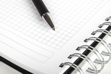 kalem ve spiral defter