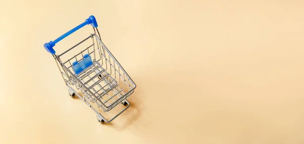 Shopping Cart Supermarket Trolley Yellow Background Business Finance Shopping Concept — Stock Photo, Image