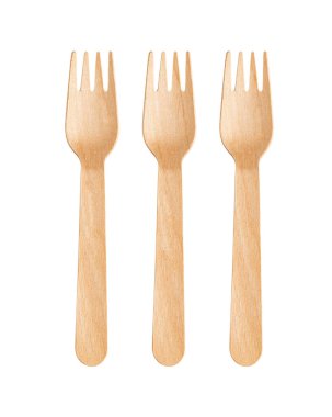 Tek kullanımlık ahşap çatal beyaz arkaplanda izole edildi