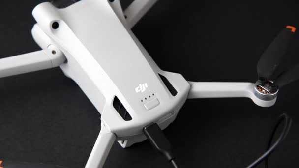 Antalya Törökország Szeptember 2022 Mini Pro Drone Dji Brand Vertical — Stock videók