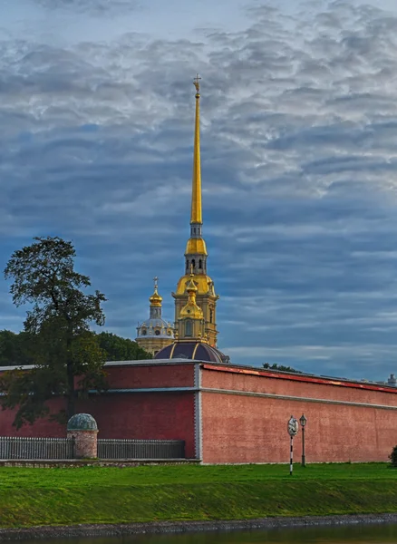 Peter y Paul Fortress (San Petersburgo, Rusia) ) — Foto de Stock