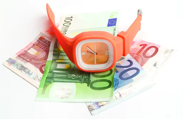 Schoudertasje horloge met bankbiljetten — Stockfoto