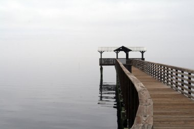 sis kaplı dock Florida jacksonville st johns Nehri üzerinde