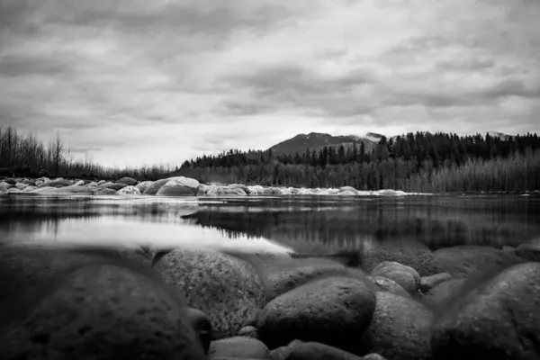 Washington Sauk River Onderwater Reflectie — Stockfoto