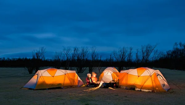 Gruppe Von Freunden Zeltet Auf Dem Campingplatz Skaftafell Der Teil — Stockfoto