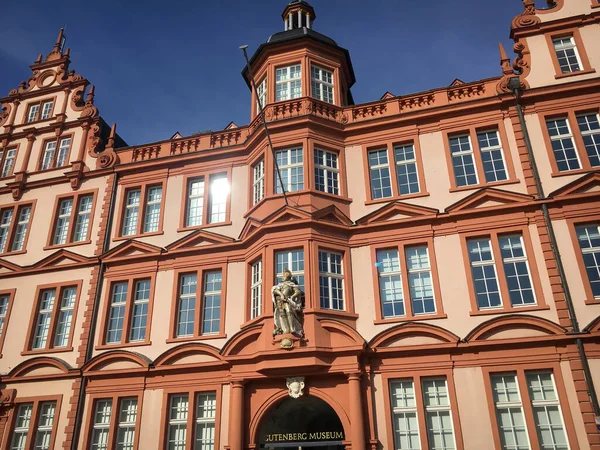 Museu Gutenberg Mainz Alemanha Contra Céu Azul — Fotografia de Stock