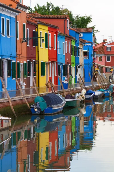 Burano cidade, Itália . — Fotografia de Stock