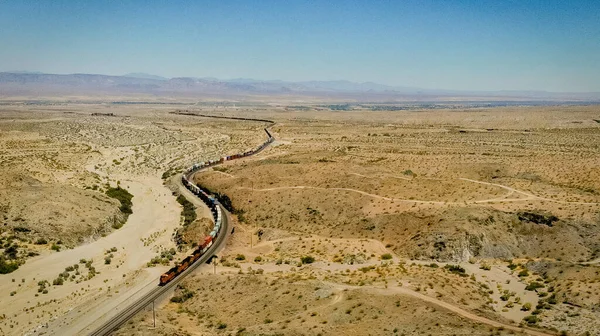 Freight Train Hauling Cargo Desert Landscape — Stock Photo, Image