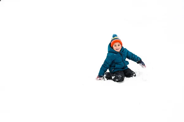 Young Boy Pom Pom Hat Playing Snow — Stock Photo, Image