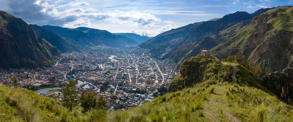 Vista Topo Montanha Vendo Cidade Huancavelica — Fotografia de Stock