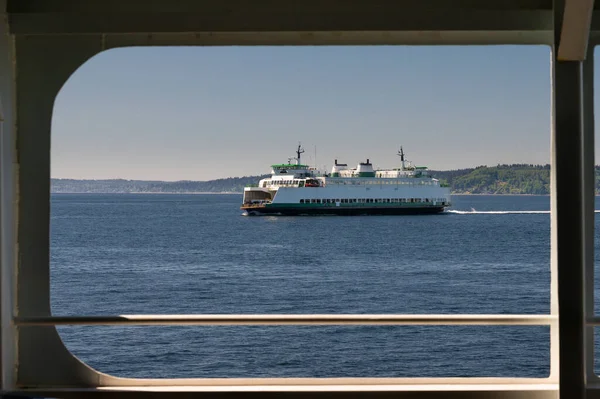 Ferry Boat Cruza Sonido Puget Día Soleado — Foto de Stock