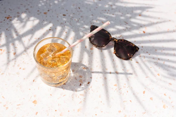 Iced Drink Paper Straw Sunglasses Palm Tree — Stock Photo, Image