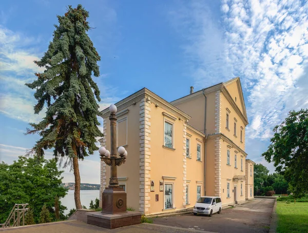 Ternopil Ukrajina 2021 Historický Hrad Nábřeží Ternopilu Ukrajina Letního Rána — Stock fotografie