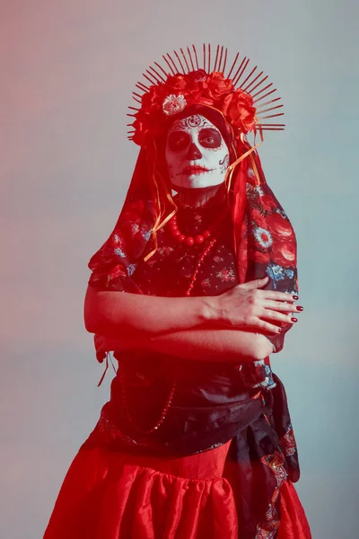 Jeune Femme Dans Style Calavera Avec Maquillage Crâne Mexicain Sur — Photo