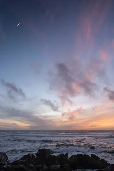 Lua Sobre Costa Marítima Atlântica Oia Galiza — Fotografia de Stock