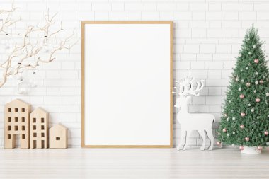 Yılbaşı dekorasyonlu bir poster çerçevesi..