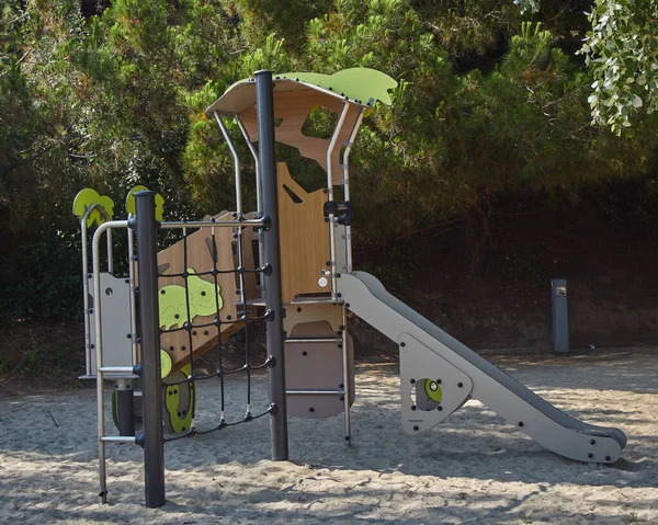 Atividades Playground Crianças Madeira Vazias Bonitas Cercadas — Fotografia de Stock