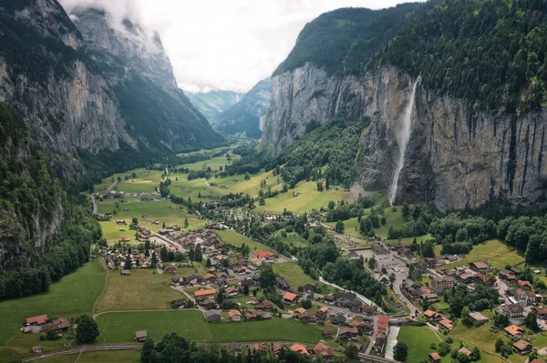 Swiss Valley Waterfall Aerial View — Fotografia de Stock