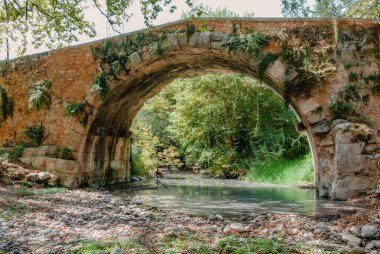 Girit, Yunanistan 'daki Greko-Romen Köprüsü