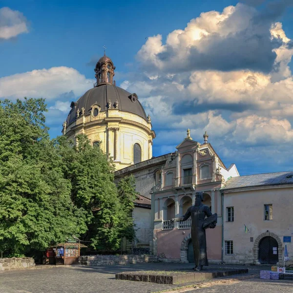 Lviv Oekraïne 2021 Straat Het Oude Centrum Van Lviv Oekraïne — Stockfoto