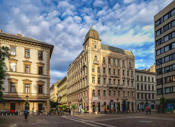 匈牙利布达佩斯老城的街道 — 图库照片