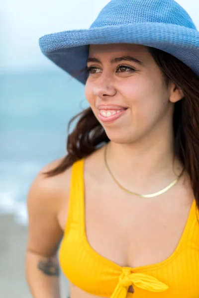 Portrait Young Woman Beach Blue Hat Yellow Bathing Suit — Fotografia de Stock