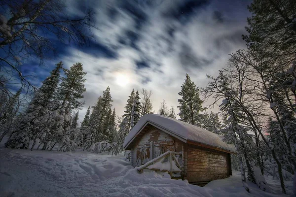 Shelter Cold Calm Night Lapland — стоковое фото