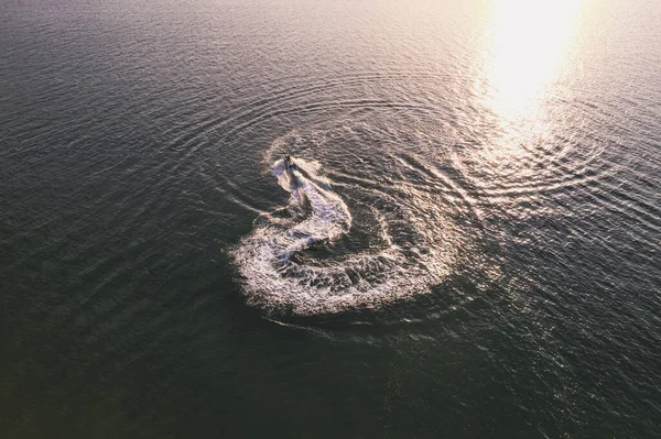 Aerial View Floating Water Scooter Blue Water Sunny Day — Φωτογραφία Αρχείου