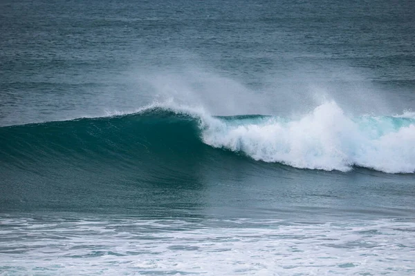 Perfect Wave Breaking Beach Surf Spot — Zdjęcie stockowe