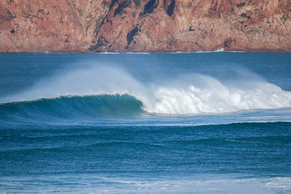 Onda Perfeita Rebentar Numa Praia Mancha Surf — Fotografia de Stock