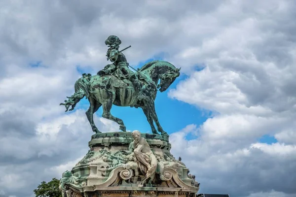 2021年8月18日匈牙利布达佩斯 位于匈牙利布达城堡宫的萨伏伊王子尤金纪念碑 夏季开放 — 图库照片
