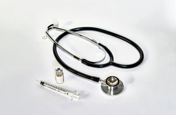 Skupina Lékařských Předmětů Skládající Injekční Stříkačky Injekční Lahvičky Léky Stetoskopu — Stock fotografie
