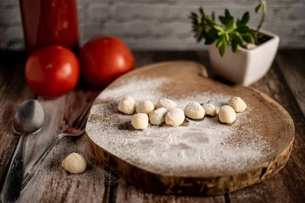 Bovenaanzicht Van Zelfgemaakte Gnocchi Voorbereiding — Stockfoto