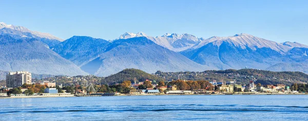 Vista Sochi Lado Mar Montanha Cume Caucasiano Fundo — Fotografia de Stock