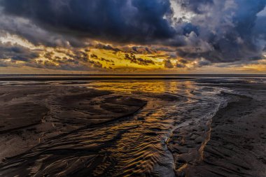 UK Weather: Sunset Walney Adası, Cumbrian Coast UK