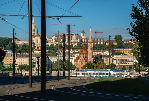 Budapeşte Macaristan 2021 Güneşli Bir Yaz Gününde Eski Budapeşte Şehrinin — Stok fotoğraf