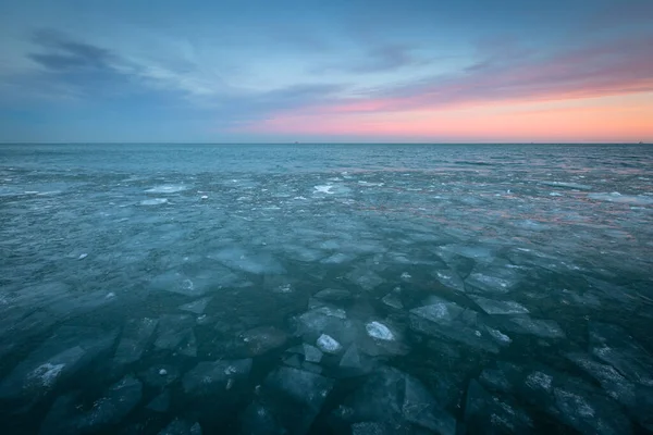 Gelo Flutua Lago Michigan North Avenue Beach Chicago — Fotografia de Stock