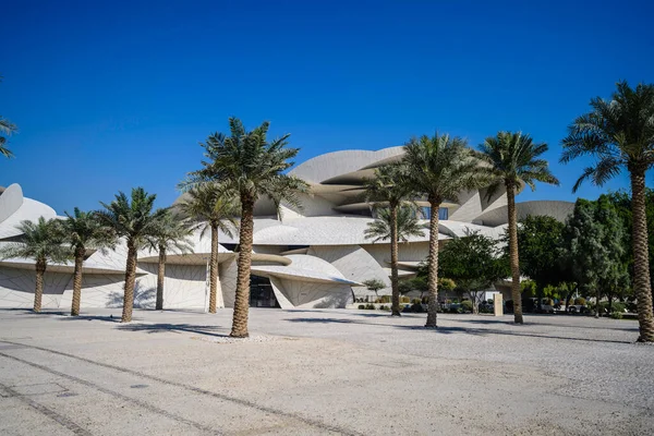 Национальный Музей Катара Издалека — стоковое фото