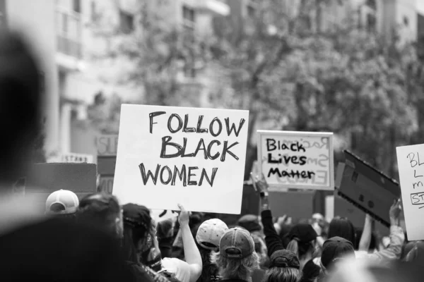 Lidé Kráčející Pochodu Black Lives Matter — Stock fotografie