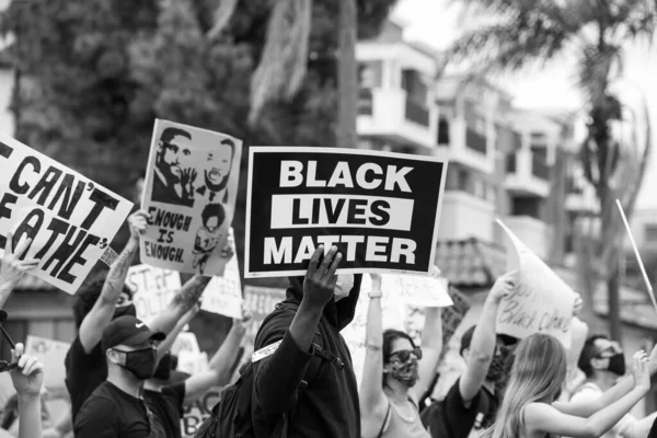 Gente Caminando Una Marcha Black Lives Matter — Foto de Stock
