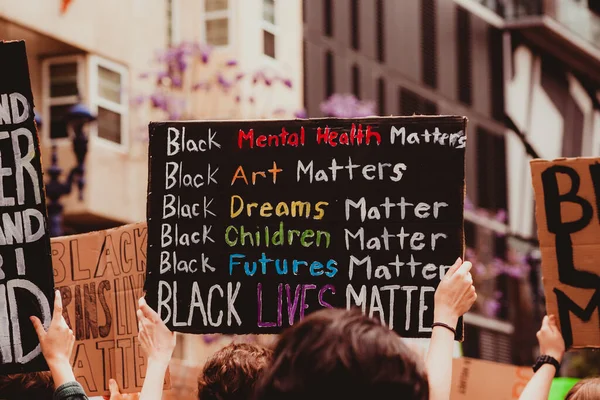 Gente Caminando Una Marcha Black Lives Matter — Foto de Stock