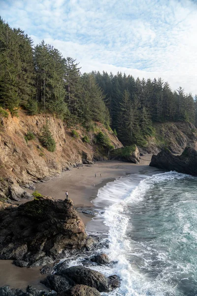 Hiker Oregon Coast Secret Beach — Stock Photo, Image