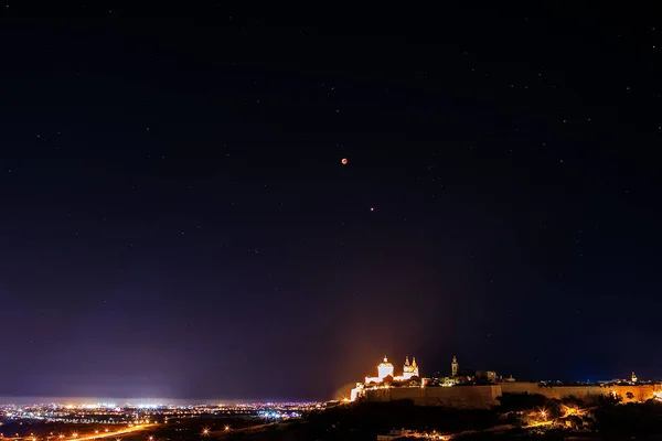 姆迪纳在马耳他的月食2018 — 图库照片