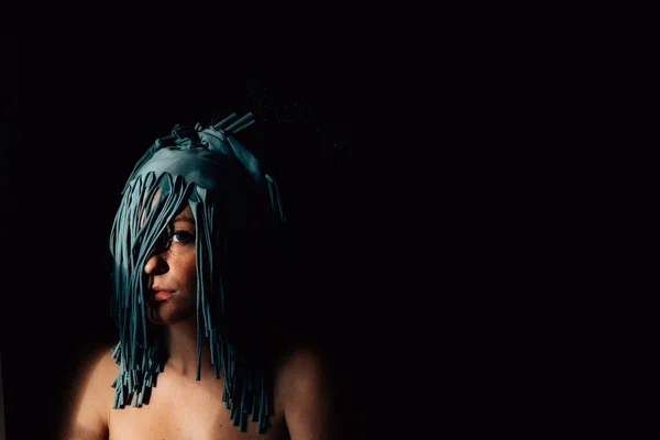 Weird Blue Hair Lady Face — стоковое фото
