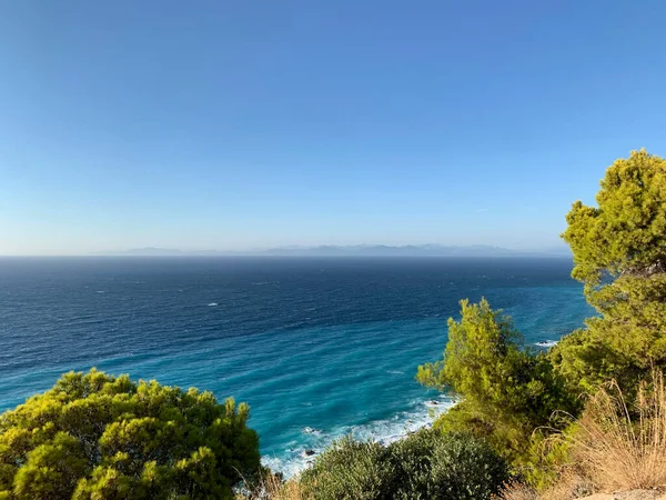 Costa Lefkada Con Montañas Lejanas Grecia — Foto de Stock