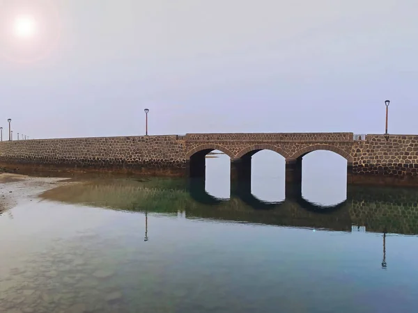 Ponte Pedra Histórica Velha Rio Sob Nevoeiro Região Mar Preto — Fotografia de Stock